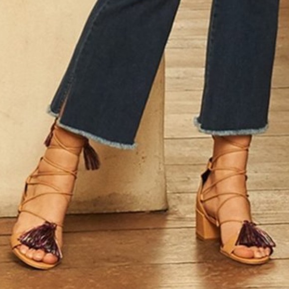 Rebecca Minkoff Isla Sandals - Picture 4 of 11